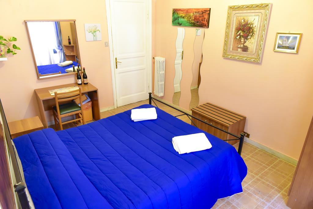 Casa de hóspedes Casa Vacanza Frendy - Free Airport Transportation On Arrival If You Book An Apartment Of Minimum 3 Nights And 6 People *